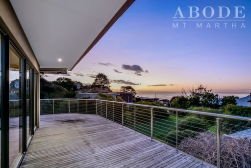 16 Kilburn Grove, Mount Martha Sold by Abode Peninsula