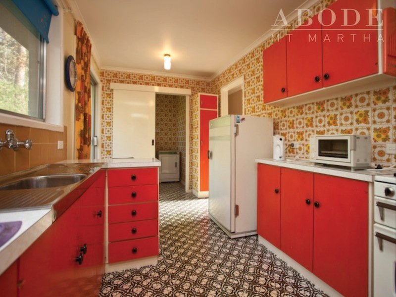 24 St Ives Grove, Mount Martha Sold by Abode Peninsula - image 4