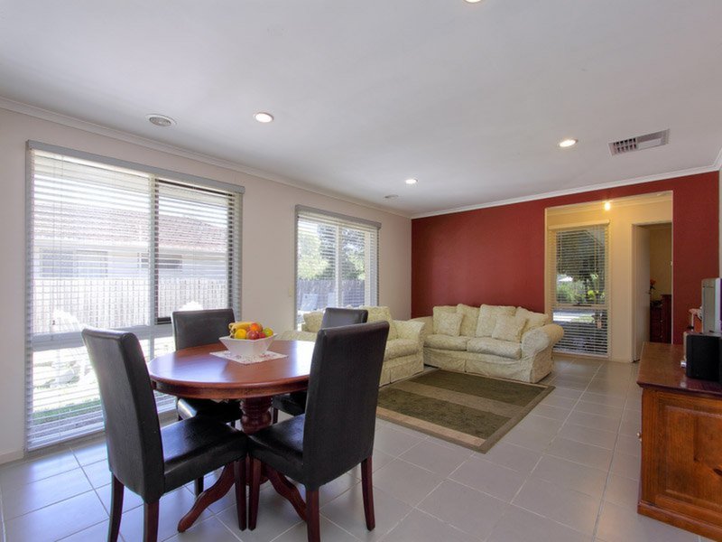 10 Morlyn Drive, Mount Martha Sold by Abode Peninsula - image 2