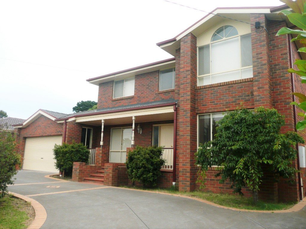 36 Koetong Parade, Mount Eliza Leased by Abode Peninsula - image 1