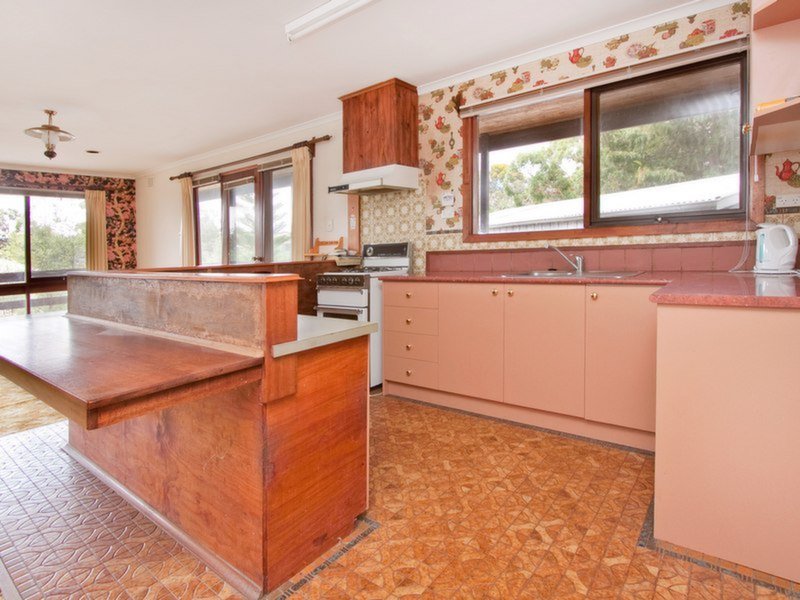 52 Scenic View Drive, Mount Martha Sold by Abode Peninsula - image 2