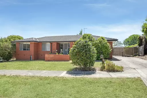 2 Derril Place, Frankston Leased by Abode Peninsula
