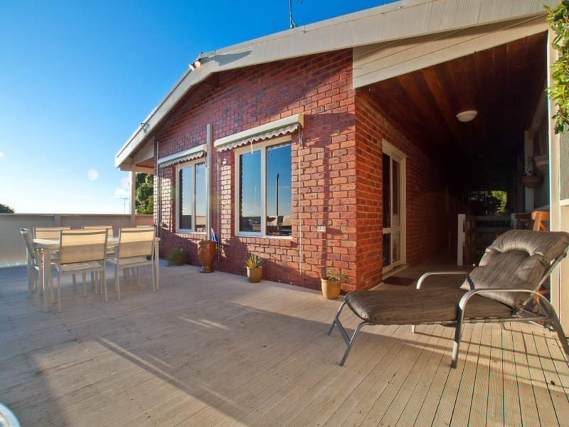 11 Cambridge Road, Mount Martha Sold by Abode Peninsula - image 1