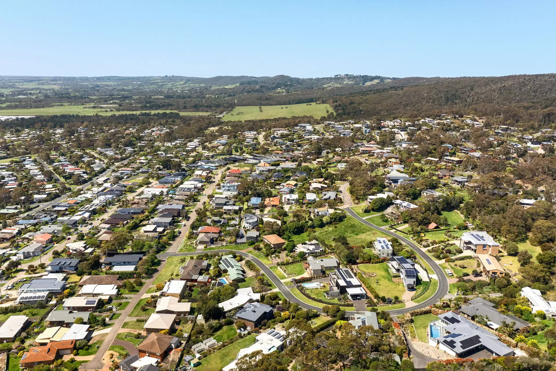 4 Somerset Drive, Dromana Sold by Abode Peninsula - image 1