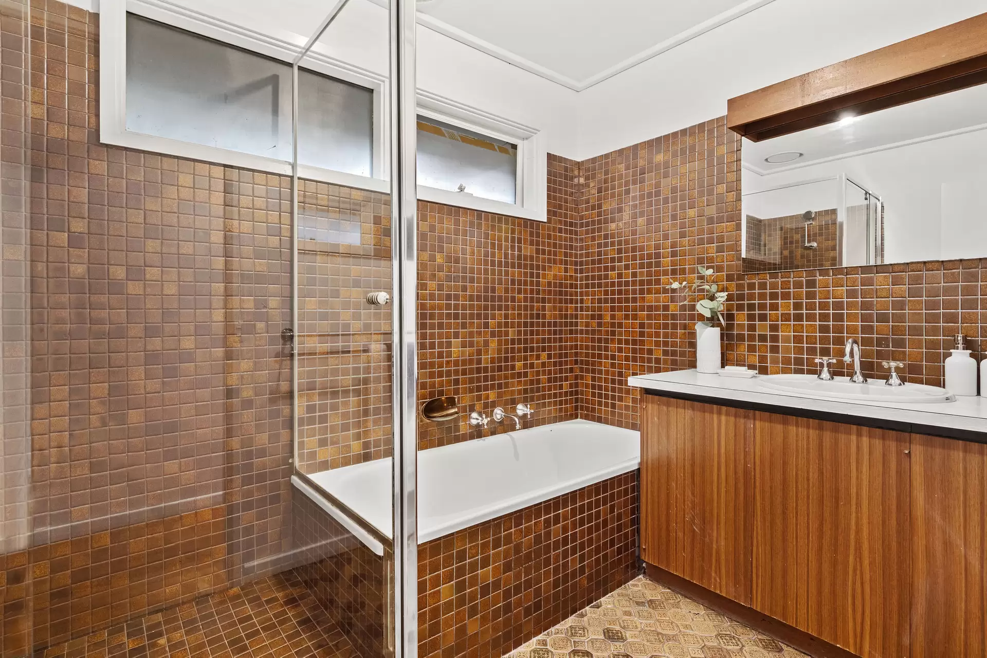 1 Essex Road, Mount Martha Sold by Abode Peninsula - image 1