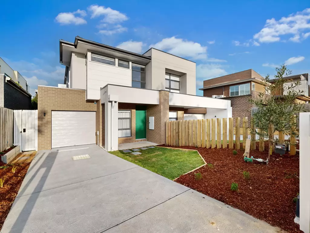 2C Dava Drive, Mornington Leased by Abode Peninsula
