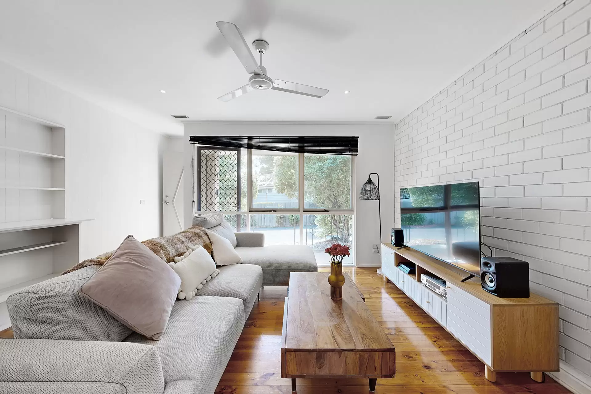 2/823 Nepean Highway, Mornington Leased by Abode Peninsula - image 1