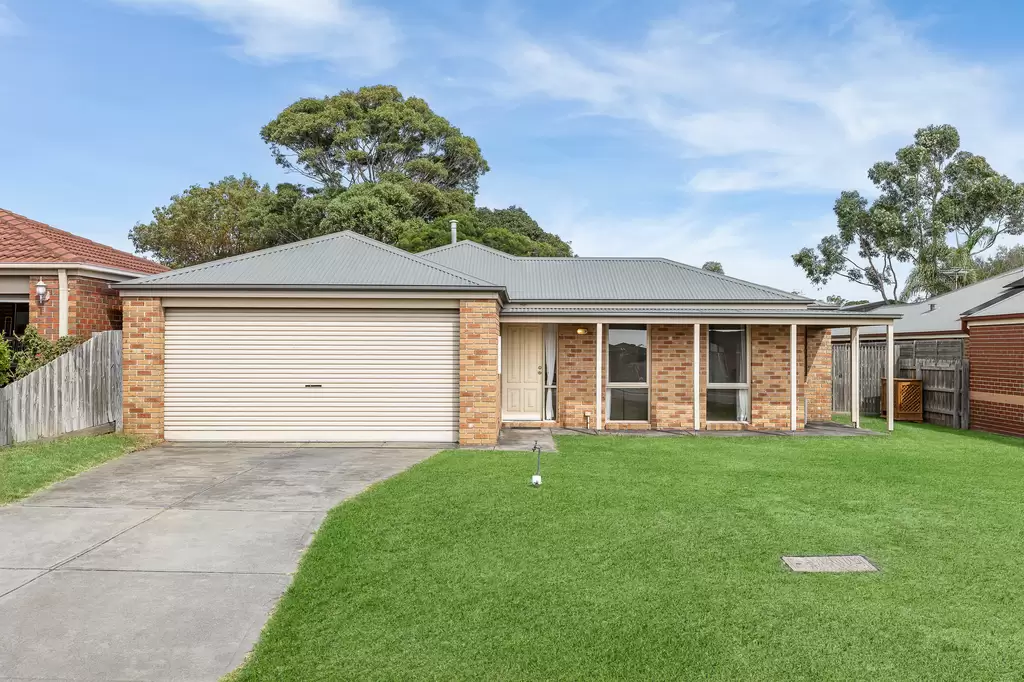 26 Eric Crescent, Mornington Sold by Abode Peninsula