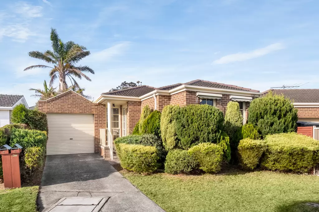 4 Pender Avenue, Mornington Sold by Abode Peninsula