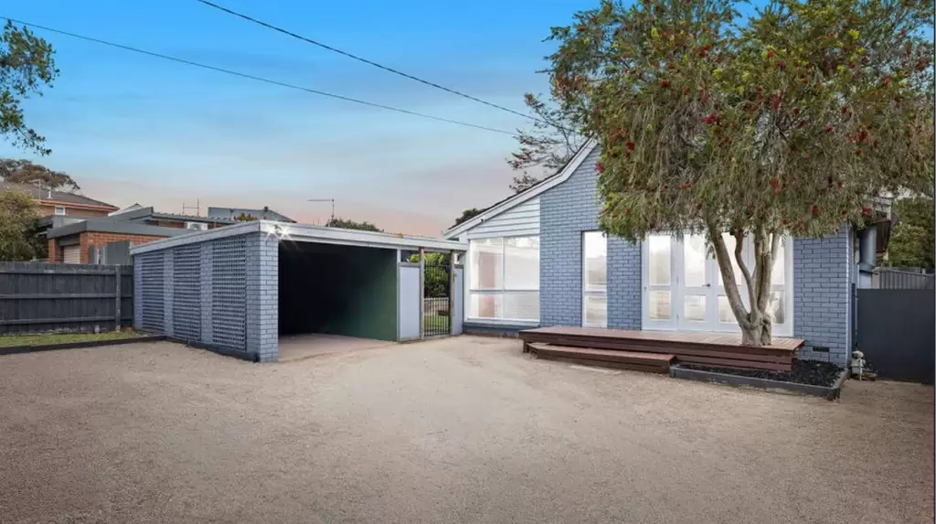 10 George Street, Mornington Leased by Abode Peninsula