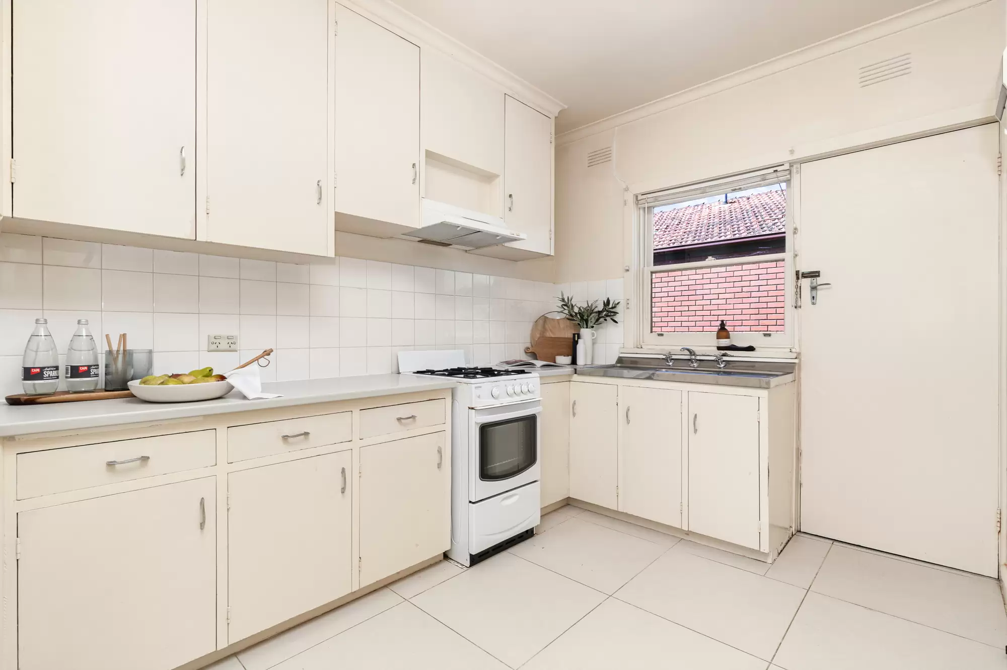6/5 Barkly Street, Mornington Sold by Abode Peninsula - image 4