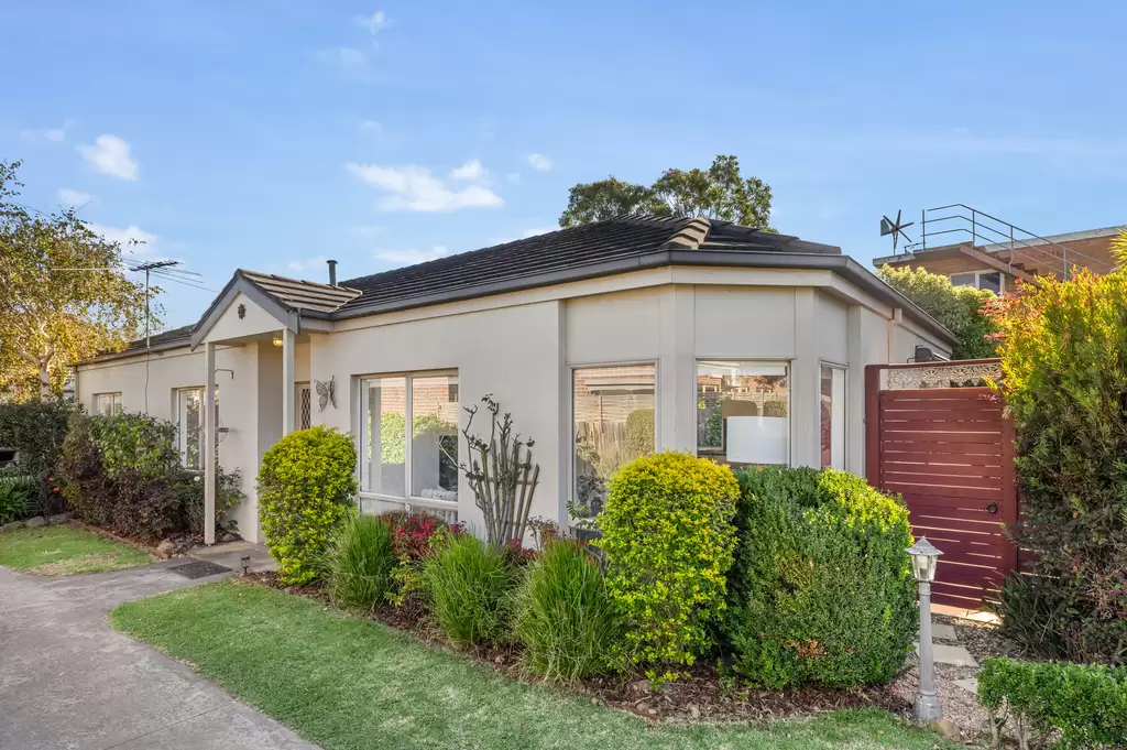 2/61 Strachans Road, Mornington Sold by Abode Peninsula