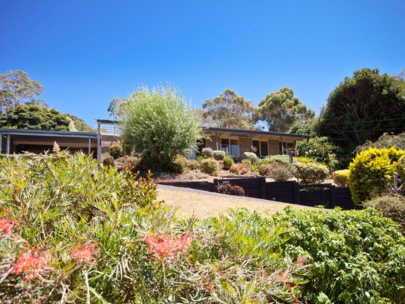 40 St Ives Grove, Mount Martha Sold by Abode Peninsula - image 1